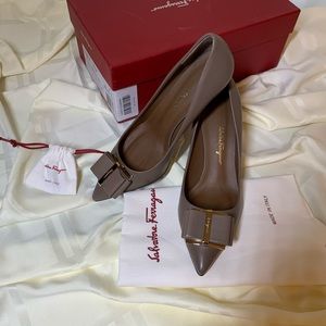 Zeri Point-Toe Patent Leather Pumps